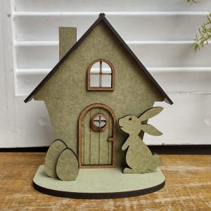 Casinha Cenário Páscoa 17cm